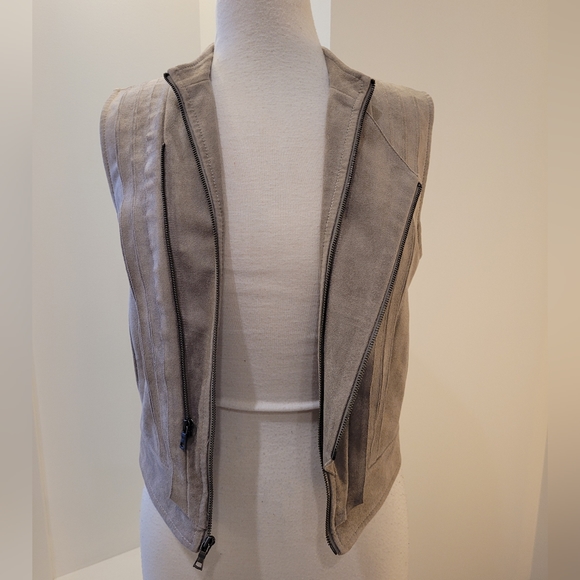 BCBG Faux Suede Moto Vest - Picture 8 of 8